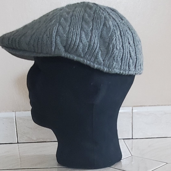 Mens Cableknit cap hat - Picture 2 of 4